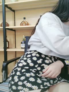 二零二三七月十七号_初荷为君开