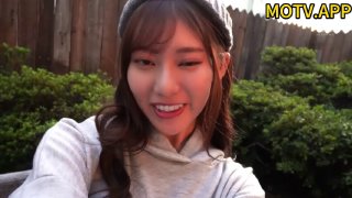 20岁女神下海！纯欲巅峰【田园橘子】，这腰身这屁股简直绝了，毛茸茸的小逼逼，好想扑上去舔一下